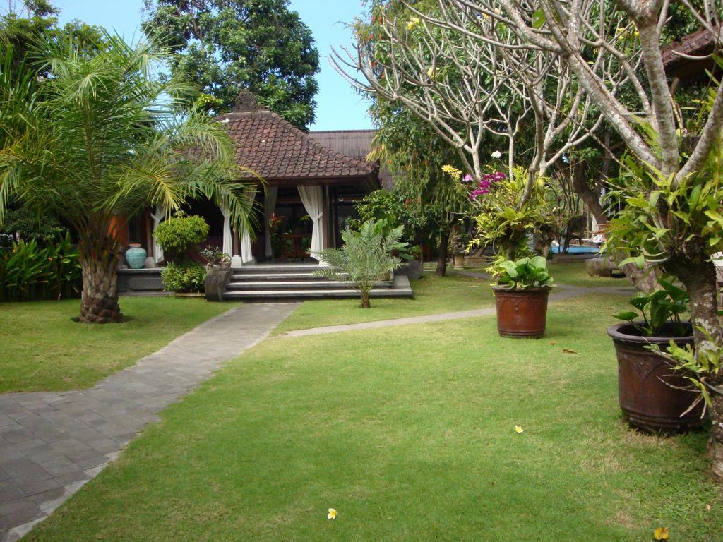 Puri Maharani Boutique Hotel Денпасар Екстериор снимка