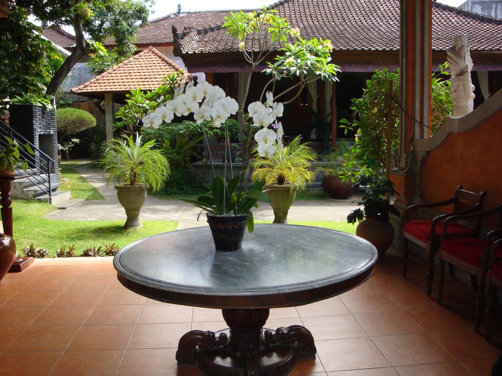 Puri Maharani Boutique Hotel Денпасар Екстериор снимка