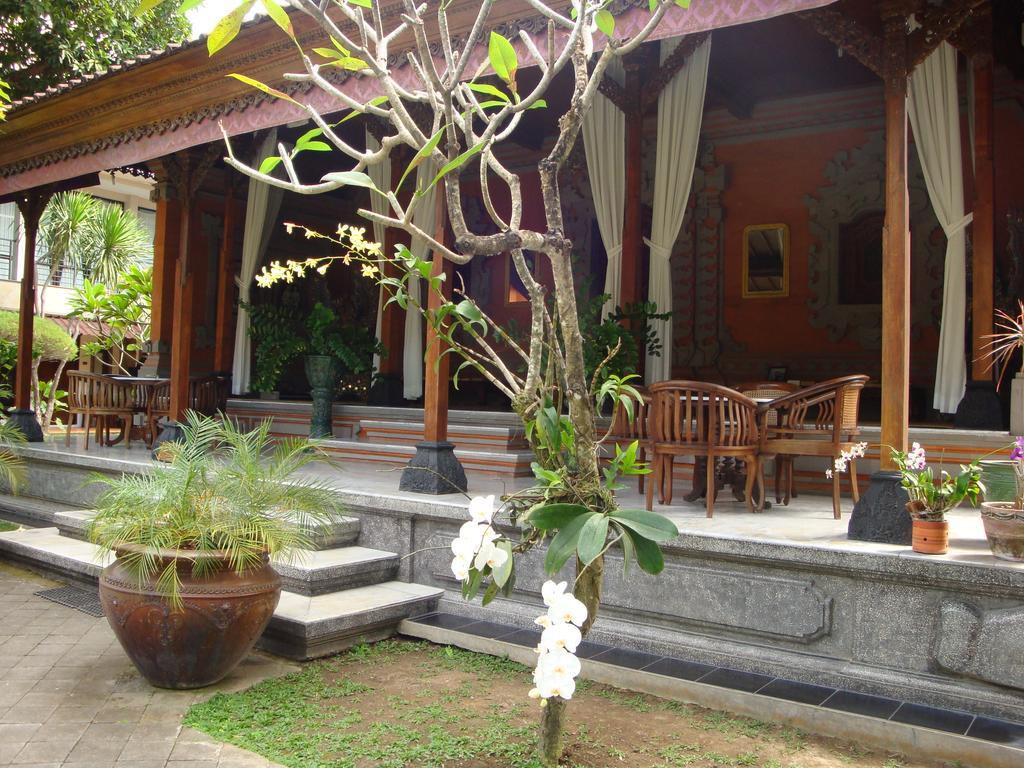 Puri Maharani Boutique Hotel Денпасар Екстериор снимка
