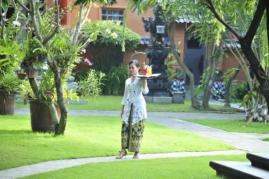 Puri Maharani Boutique Hotel Денпасар Екстериор снимка